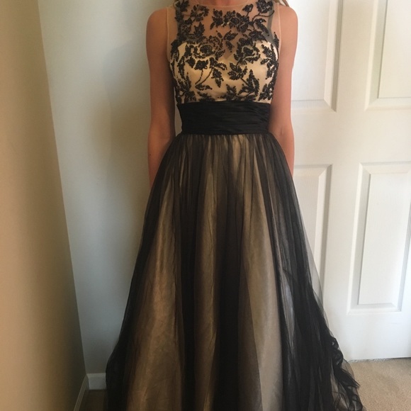 prom dress - Picture 1 of 1